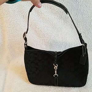 Small black coach purse authentic!!